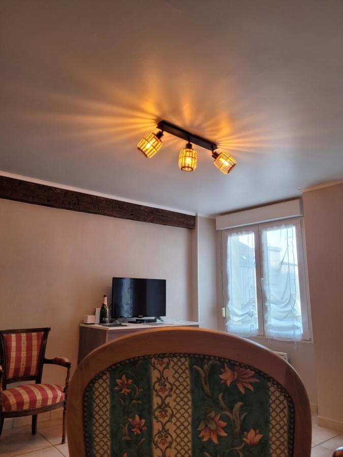 Au 1894 Grand Cru Apartment Avize Exterior photo